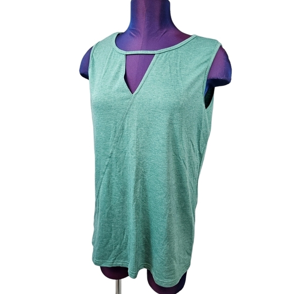 NWT Poetsky Aqua Keyhole Sleeveless Top Size Large‎ Women's - Picture 1 of 7